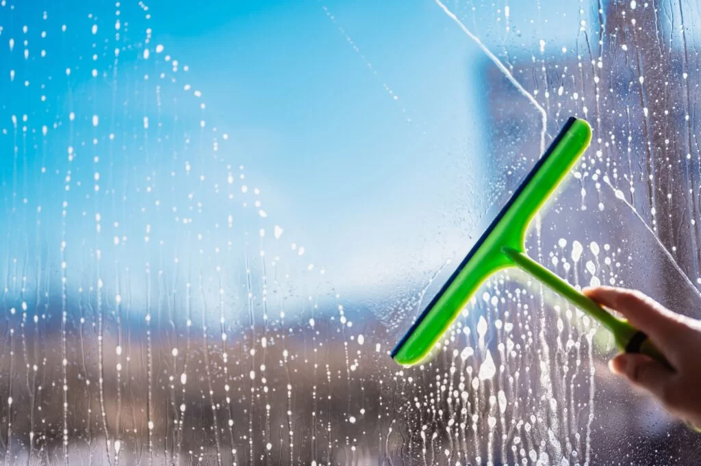 Limpieza básica de ventanas