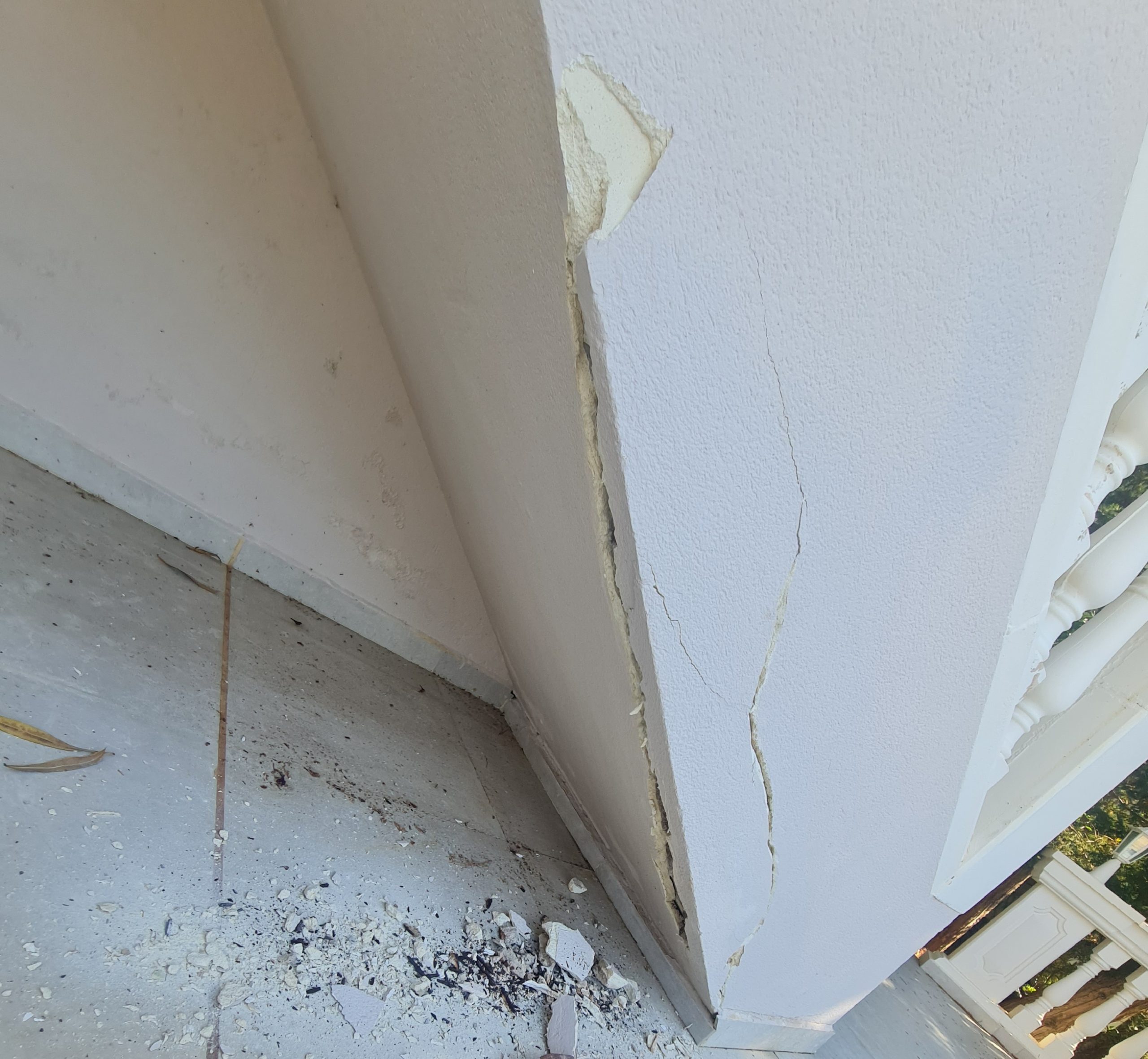 Professional Plastering & Wall Repairs in Mallorca 🧱✨